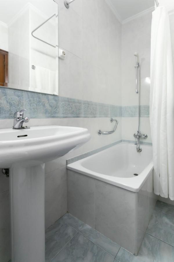Hotel America Ferrol Ngoại thất bức ảnh
