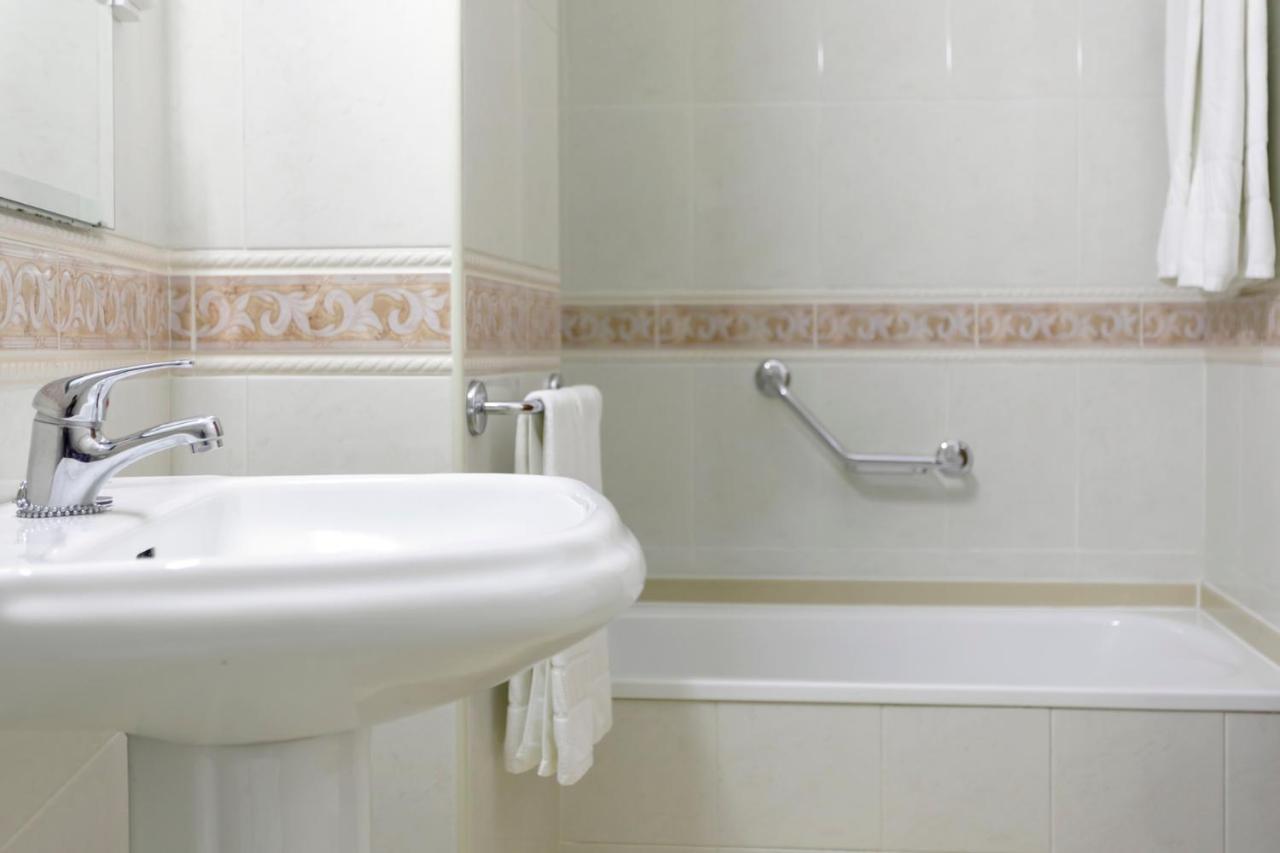 Hotel America Ferrol Ngoại thất bức ảnh